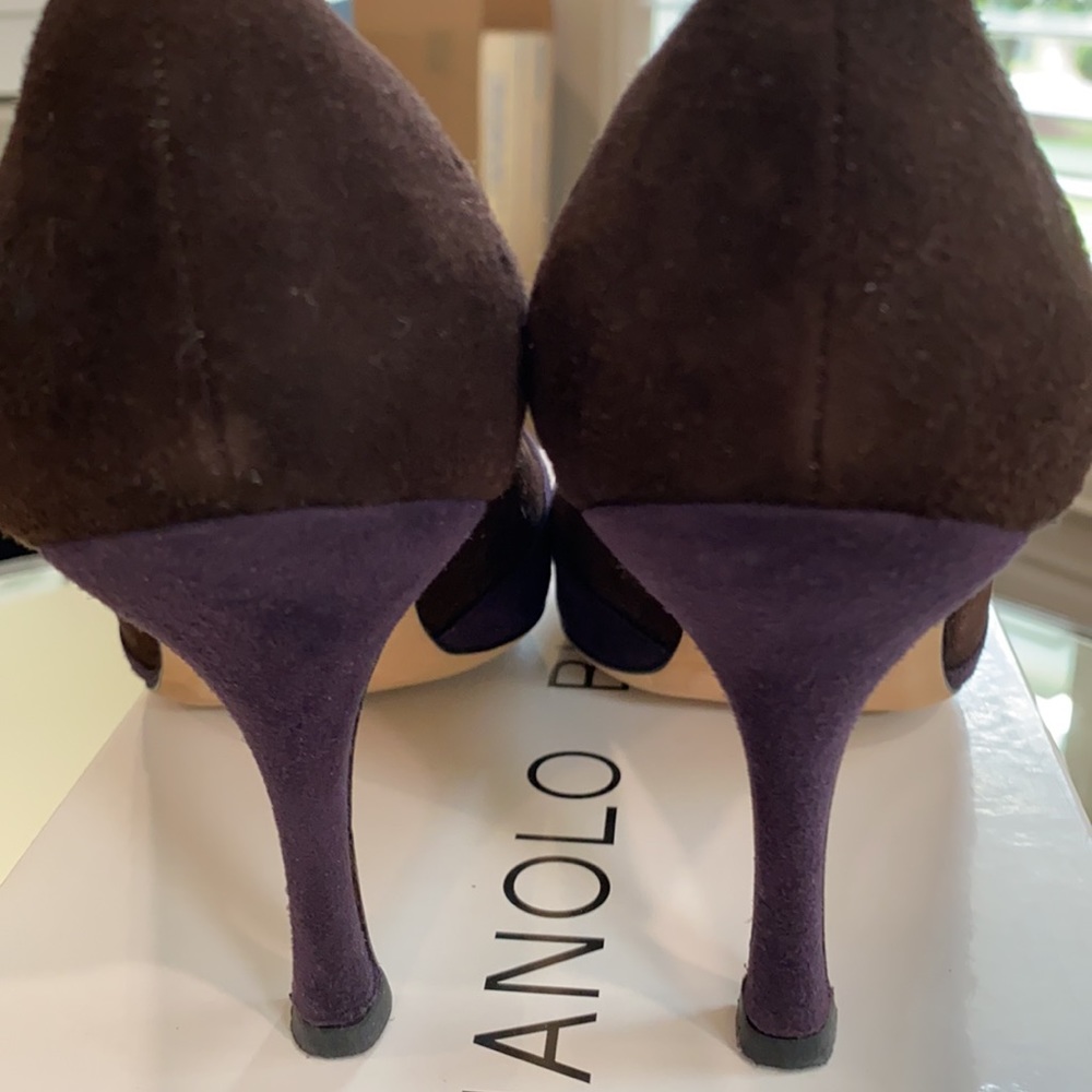 Manolo Blahnik Brown and Purple Suede Pump - Picture 7 of 11
